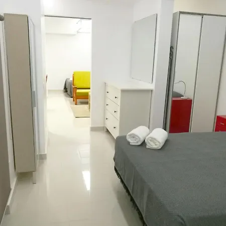 Apartamento Super Sótano En Playa Canteras ! ! Las Palmas de Gran Canaria